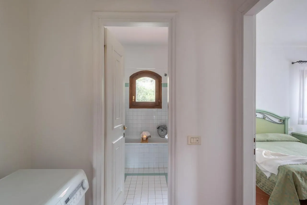 Charming Small Villa Bella Villetta No2020 Punta de su Torrione 0*,