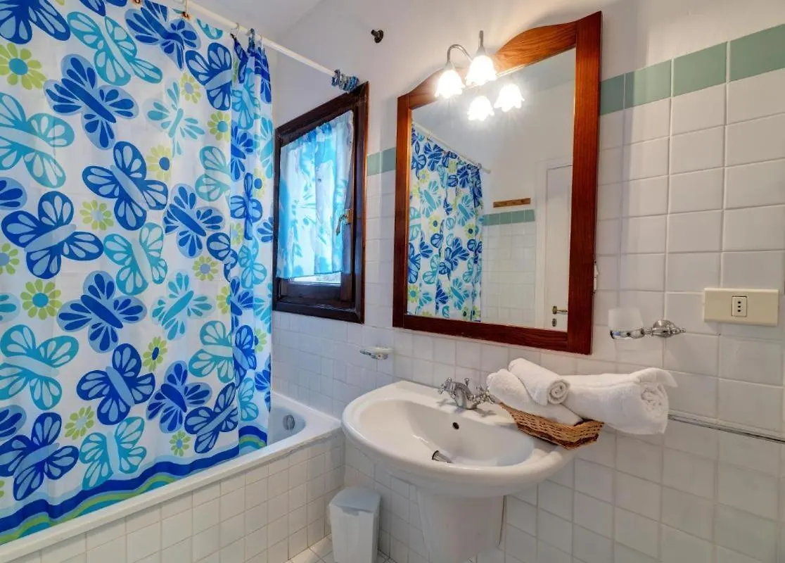 Charming Small Villa Bella Villetta No2020 Punta de su Torrione Apartamento